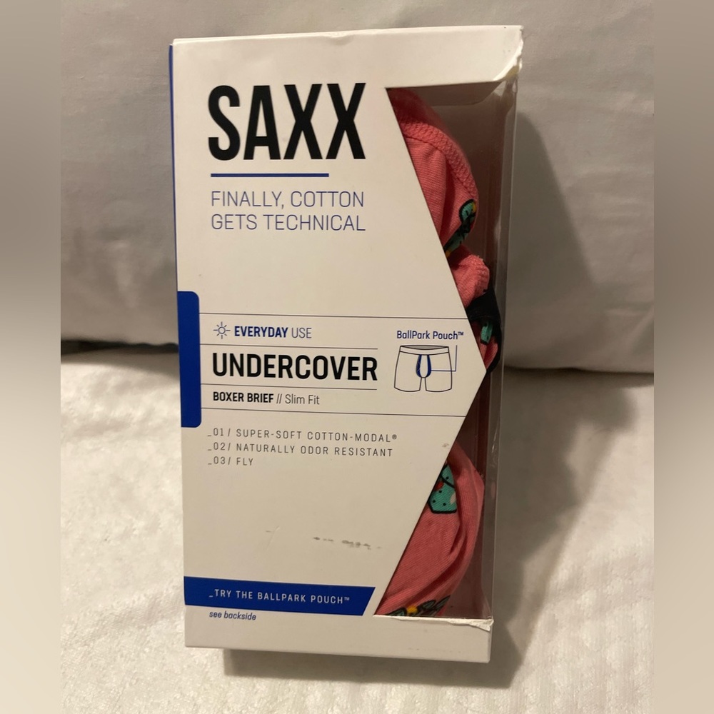 Saxx MENS boxer brief slim fit size M
